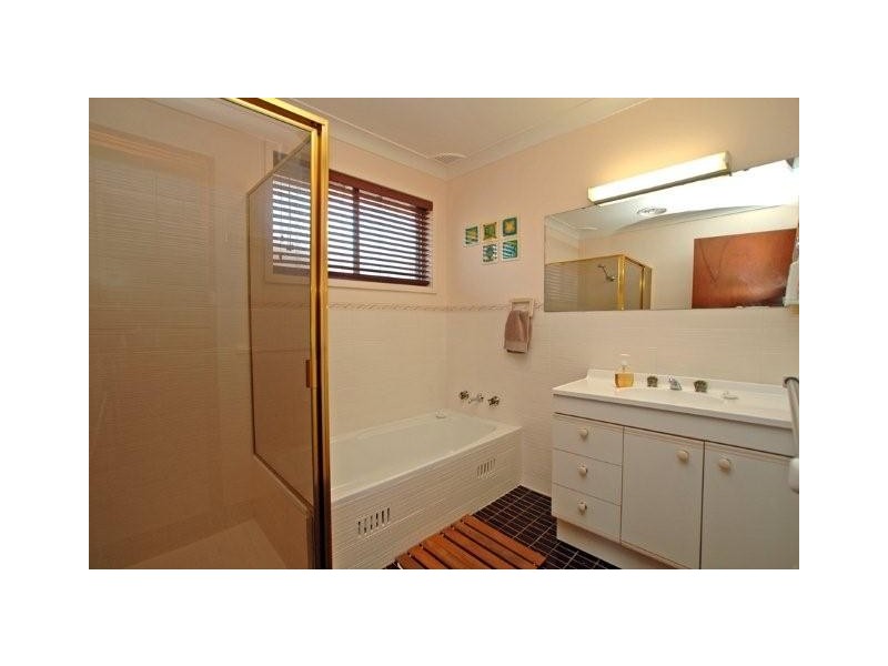 64 Helmsman Boulevarde, St Huberts Island NSW 2257