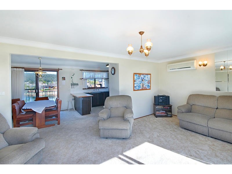 18 Helmsman Boulevarde, St Huberts Island NSW 2257