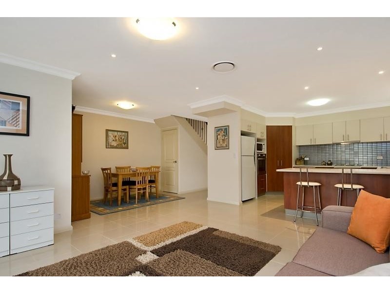 2/123 Barrenjoey Road, Ettalong Beach NSW 2257