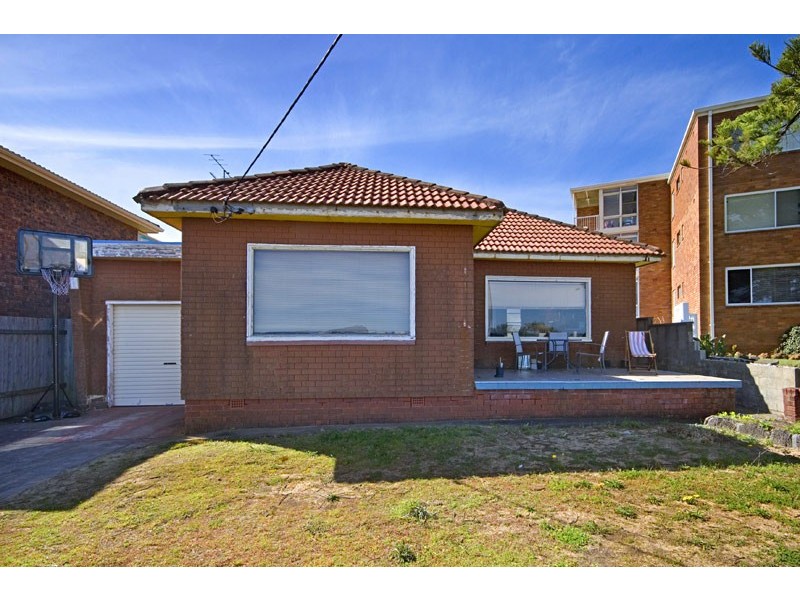 131 The Esplanade, Umina Beach NSW 2257