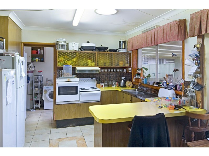 288 Ocean Beach Road, Umina Beach NSW 2257