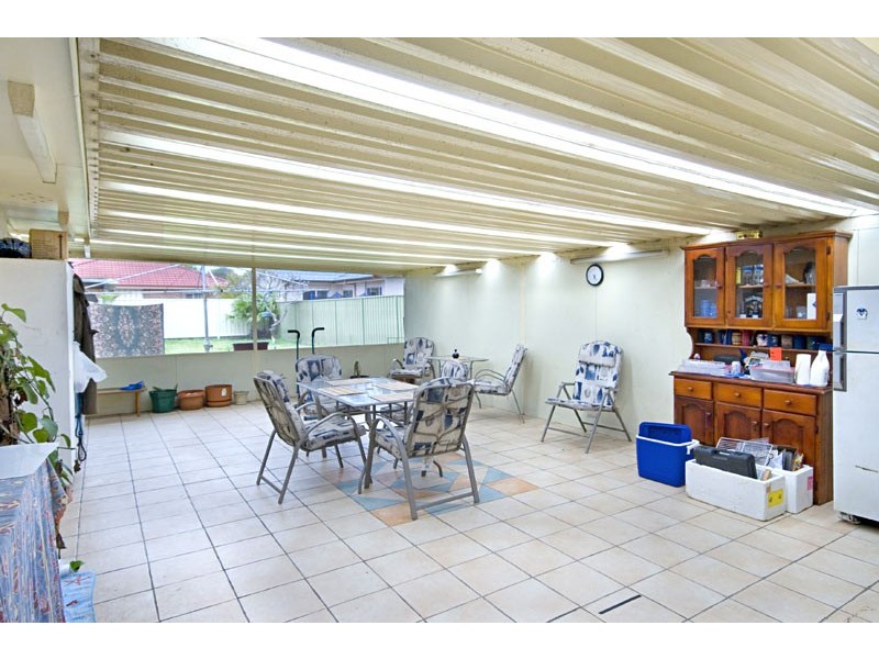 288 Ocean Beach Road, Umina Beach NSW 2257