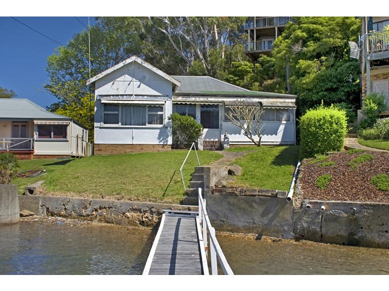 24 Booker Bay Road, Booker Bay NSW 2257