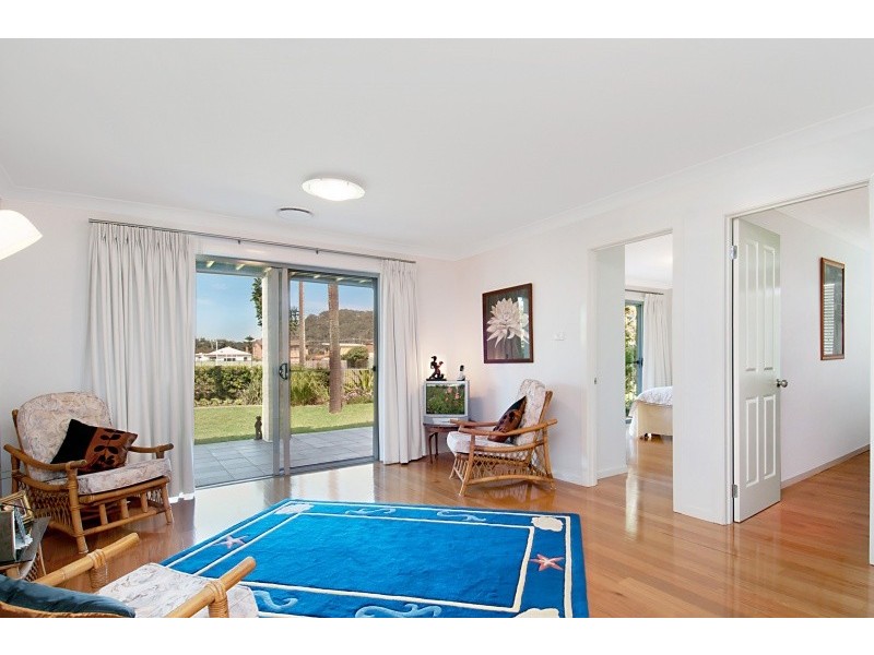 66 Broken Bay Road, Ettalong Beach NSW 2257