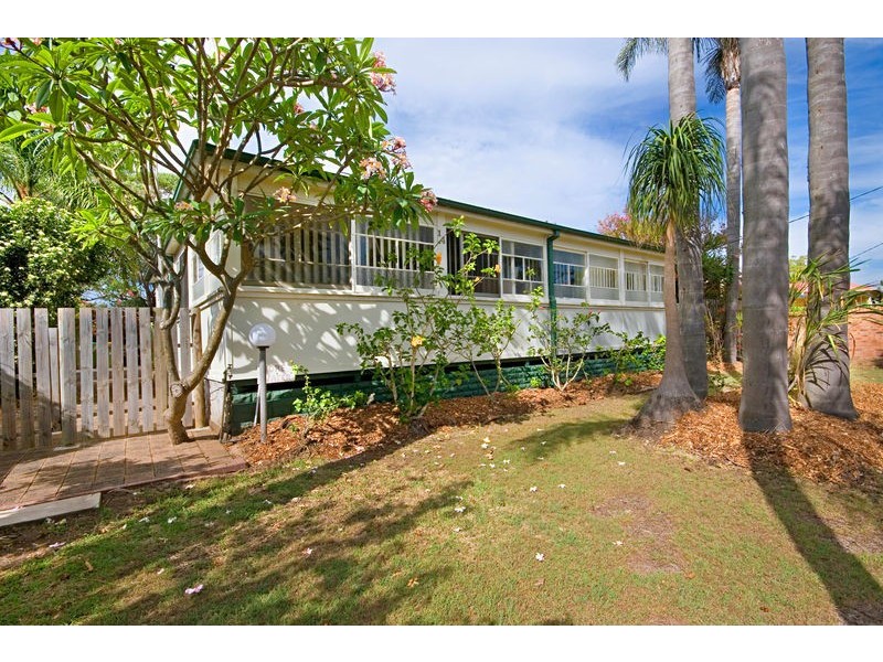14 Beach Street, Ettalong Beach NSW 2257