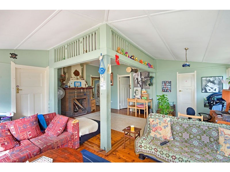 14 Beach Street, Ettalong Beach NSW 2257