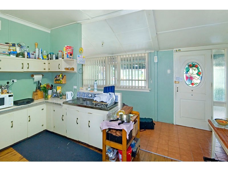 14 Beach Street, Ettalong Beach NSW 2257