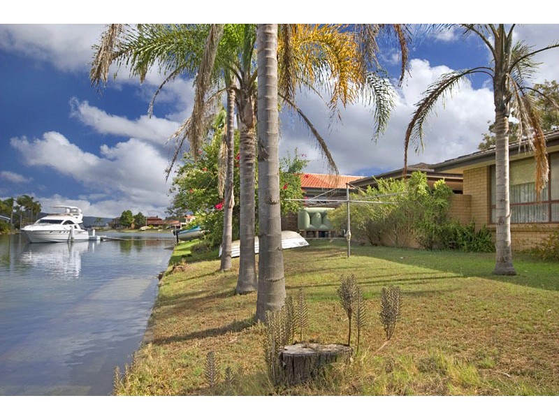 12 Heron Place, St Huberts Island NSW 2257