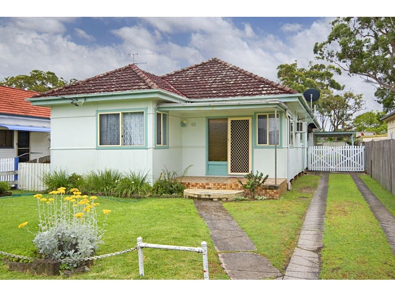 65 Beach Street, Ettalong Beach NSW 2257