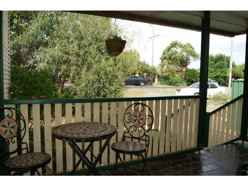 33 Nelson Street, Umina Beach NSW 2257