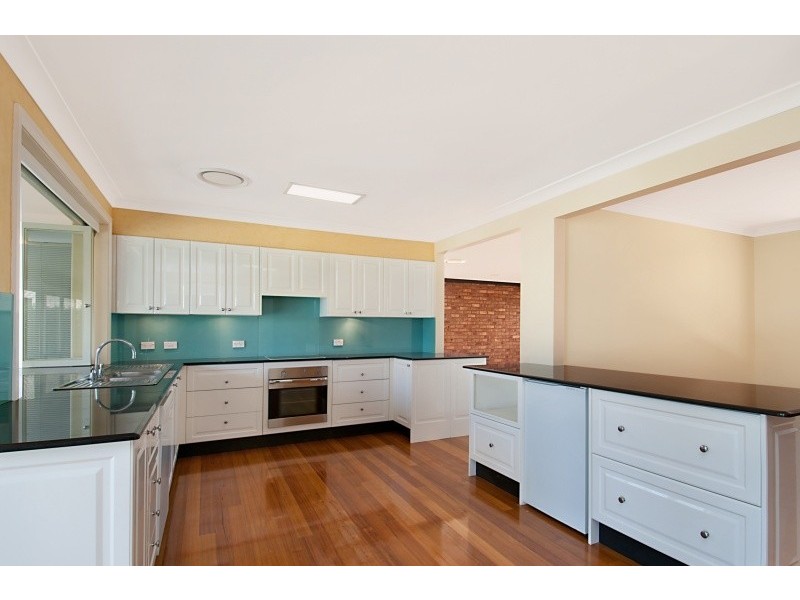 25 Heron Place, St Huberts Island NSW 2257