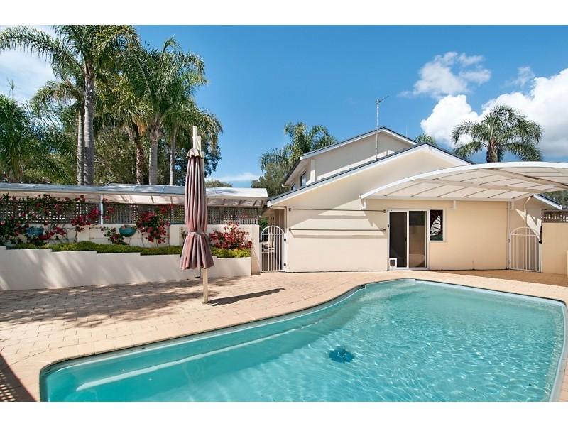 25 Heron Place, St Huberts Island NSW 2257