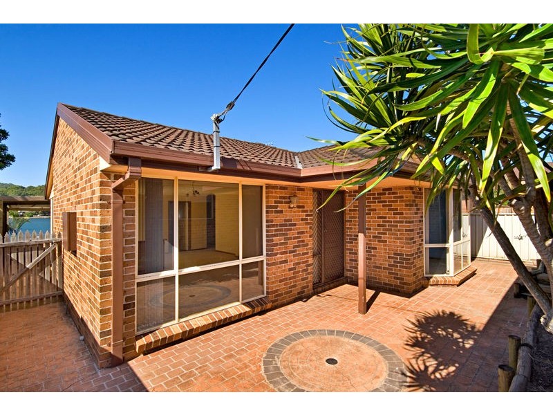 14 Ferry Road, Ettalong Beach NSW 2257