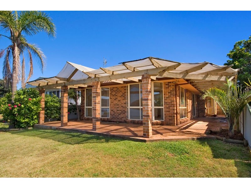 14 Ferry Road, Ettalong Beach NSW 2257