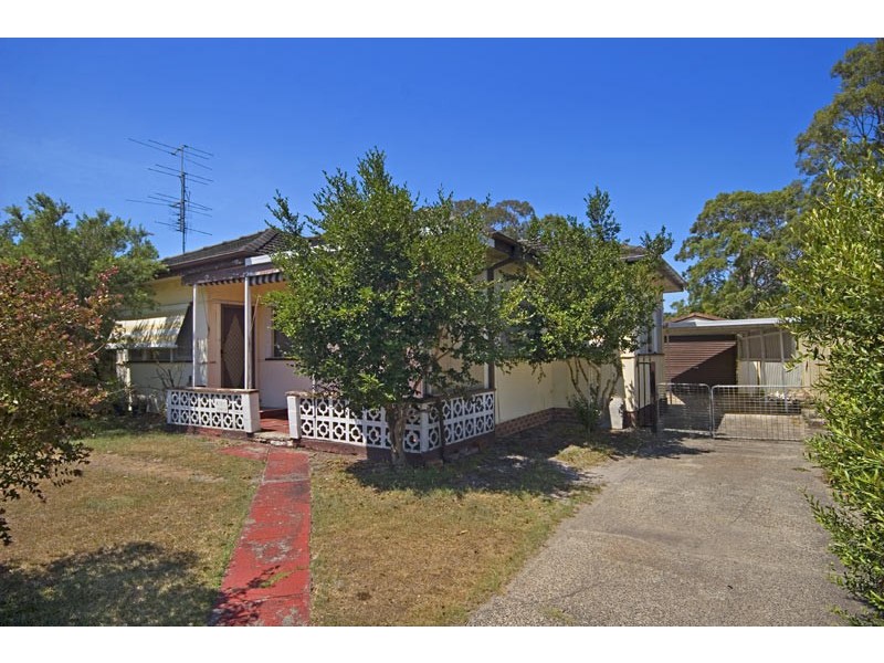 17 Rothwell Street, Woy Woy NSW 2256