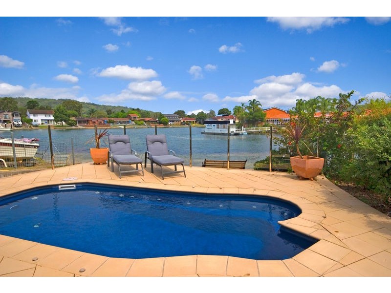 4 Skiff Place, St Huberts Island NSW 2257