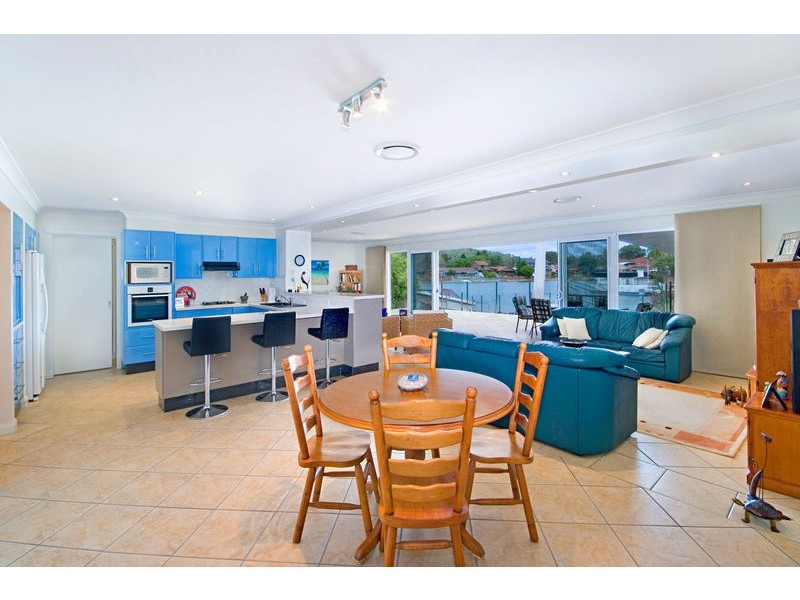 4 Skiff Place, St Huberts Island NSW 2257