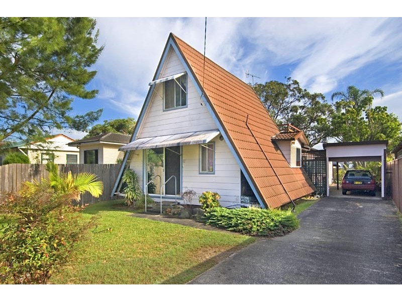 17 Australia Avenue, Umina Beach NSW 2257