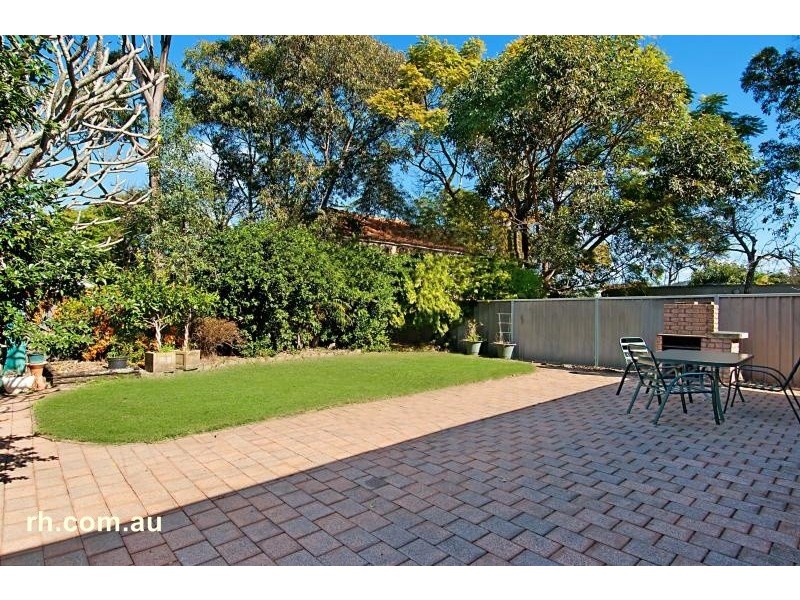 18 Ridge Street, Ettalong Beach NSW 2257