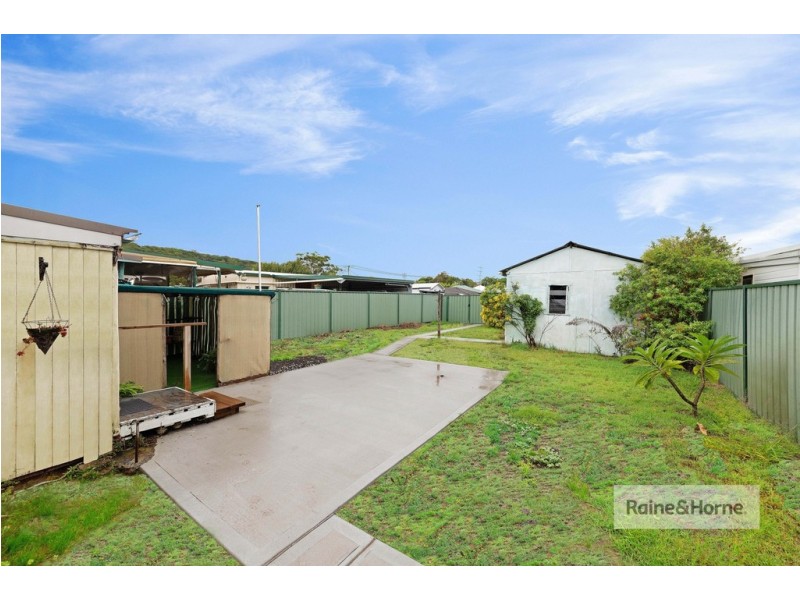 76 Barrenjoey Road, Ettalong Beach NSW 2257