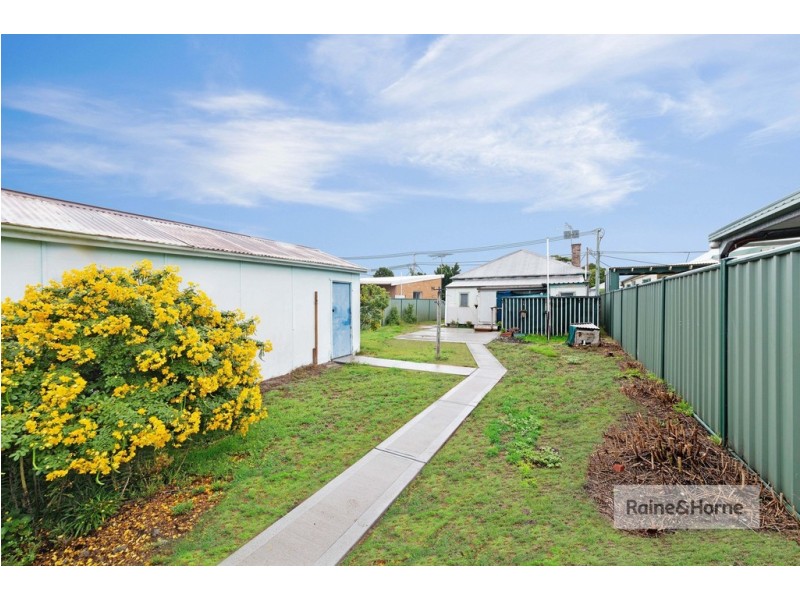 76 Barrenjoey Road, Ettalong Beach NSW 2257
