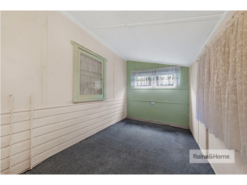 76 Barrenjoey Road, Ettalong Beach NSW 2257