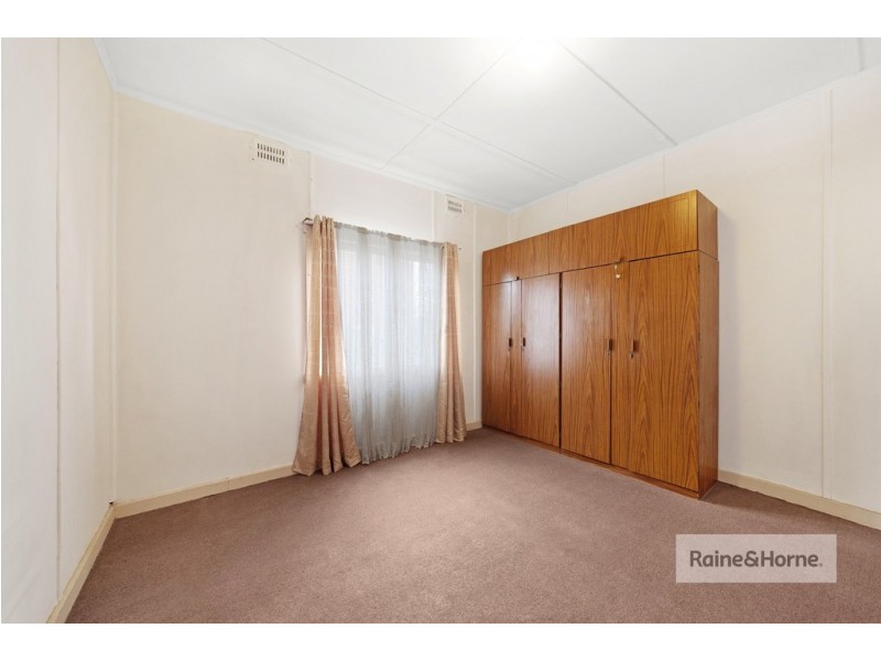 76 Barrenjoey Road, Ettalong Beach NSW 2257