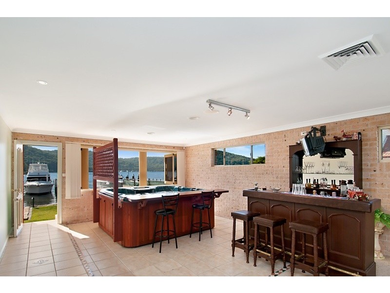 166 Booker Bay Road, Booker Bay NSW 2257