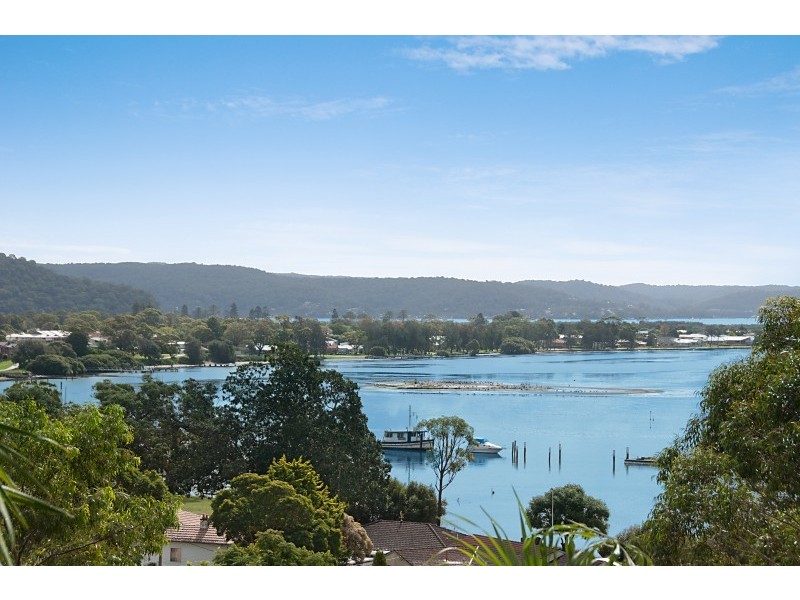 11 and 13 Bay View Crescent, Blackwall NSW 2256