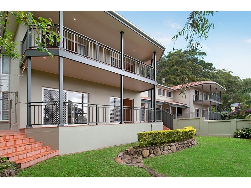 11 and 13 Bay View Crescent, Blackwall NSW 2256