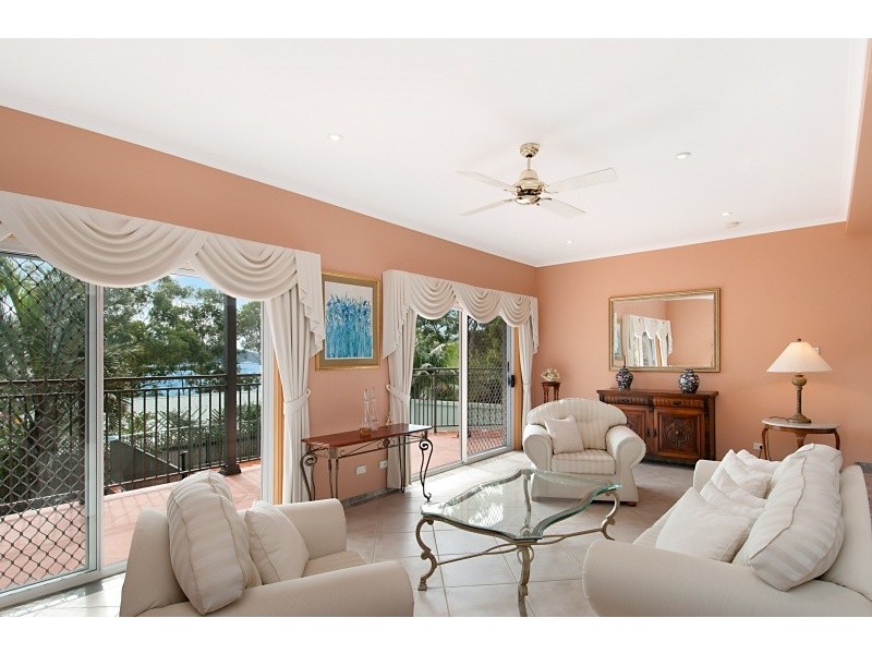 11 and 13 Bay View Crescent, Blackwall NSW 2256