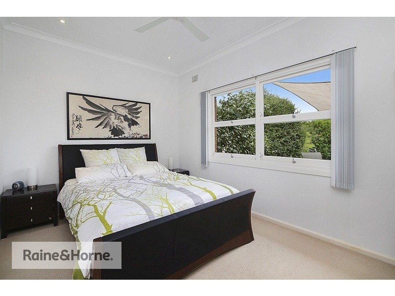 299 Ocean Beach Road, Umina Beach NSW 2257