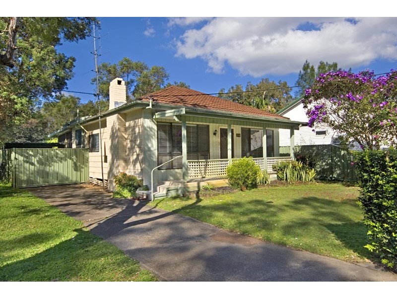 28 Mt Ettalong Road, Umina Beach NSW 2257