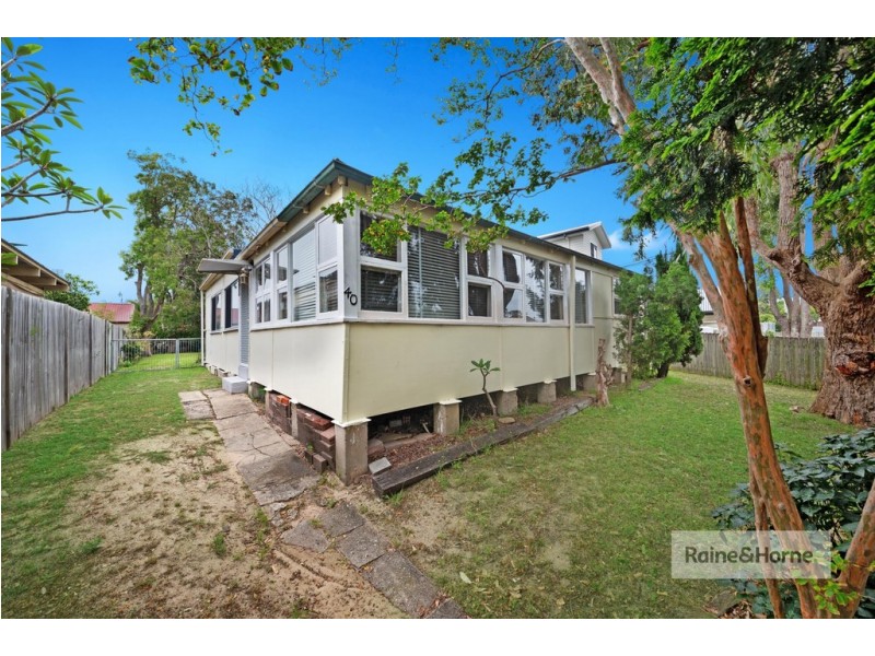 40 Palm Street, Ettalong Beach NSW 2257