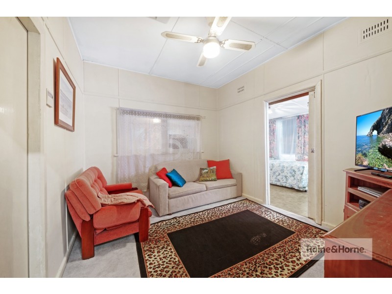 40 Palm Street, Ettalong Beach NSW 2257