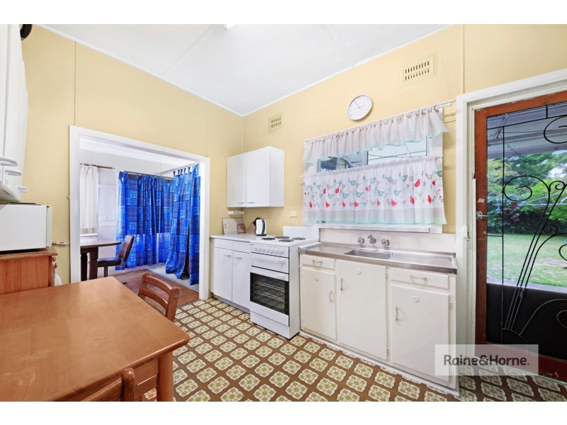 40 Palm Street, Ettalong Beach NSW 2257