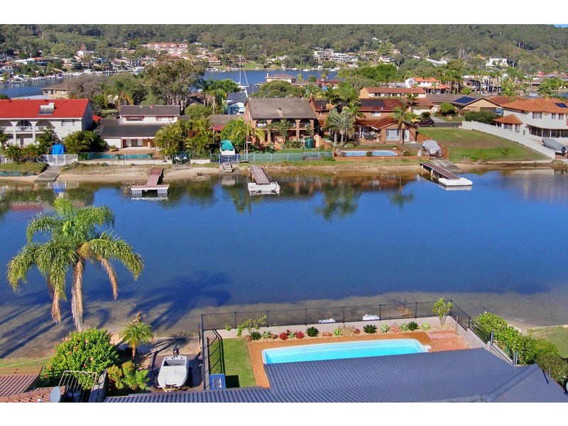 23 Nautilus Crescent, St Huberts Island NSW 2257