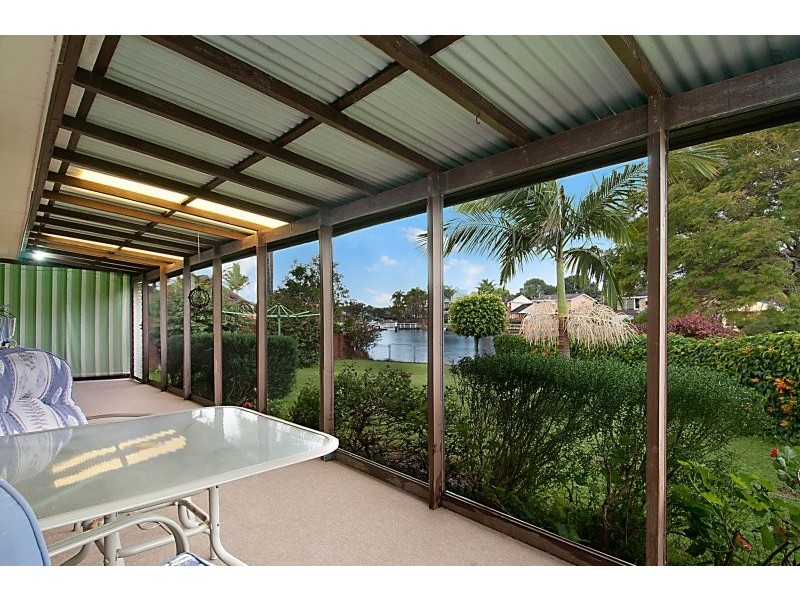 31 Helmsman Boulevard, St Huberts Island NSW 2257