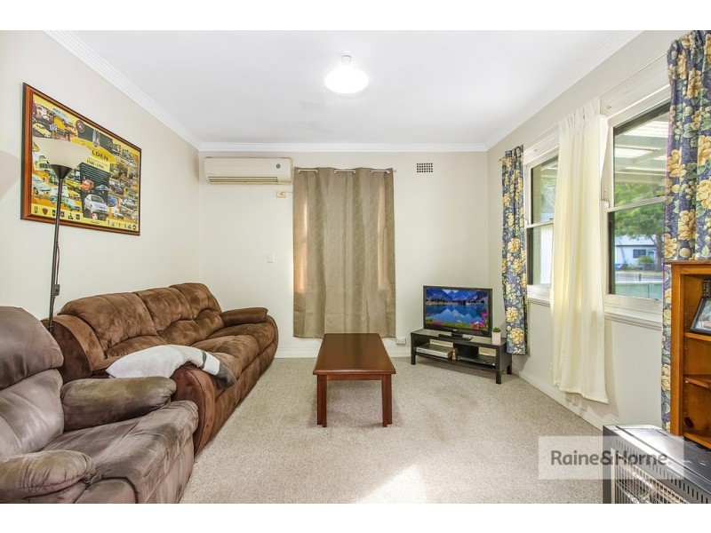 143 Memorial Avenue, Ettalong Beach NSW 2257