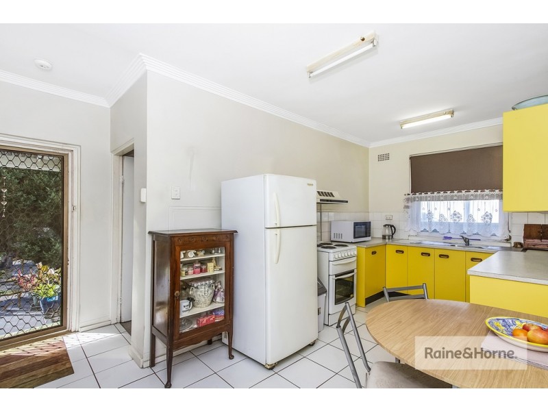 143 Memorial Avenue, Ettalong Beach NSW 2257
