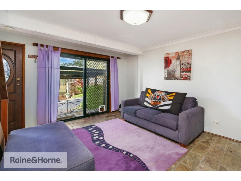 17 Uralla Lane, Blackwall NSW 2256