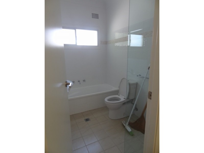 18 Bourke Road, Ettalong Beach NSW 2257