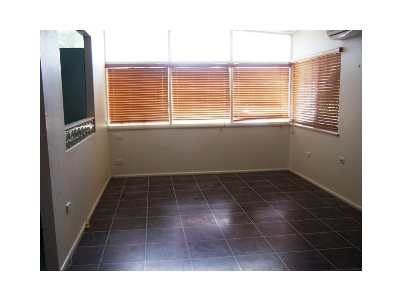 18 Watkin Avenue, Woy Woy NSW 2256