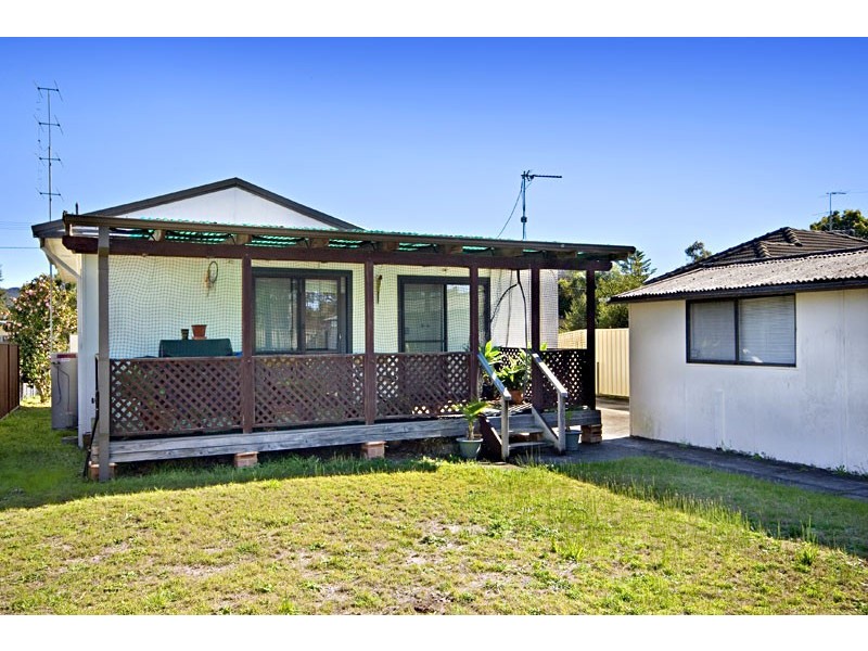 15 Rothwell Street, Woy Woy NSW 2256