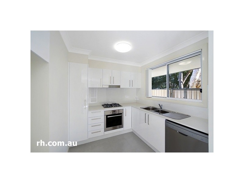 1/27 Memorial Avenue, Blackwall NSW 2256