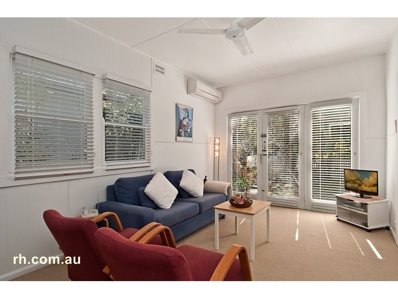 15 Jacaranda Avenue, Patonga NSW 2256