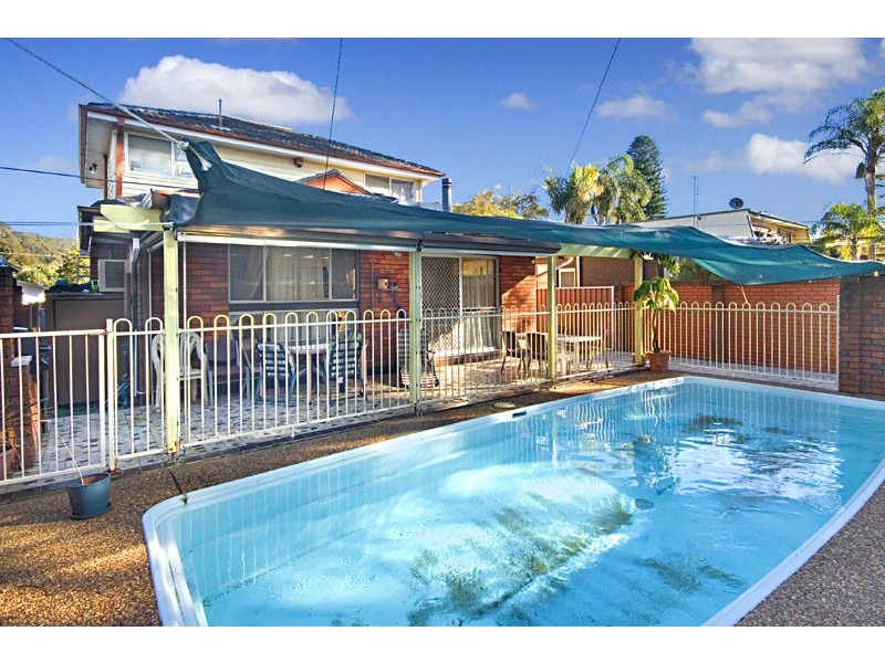 15 Breeze Street, Umina Beach NSW 2257