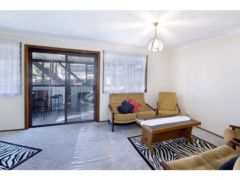 15 Breeze Street, Umina Beach NSW 2257