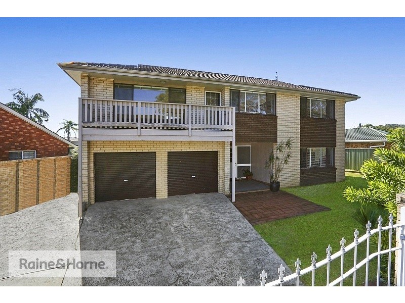 83 Helmsman Boulevard, St Huberts Island NSW 2257