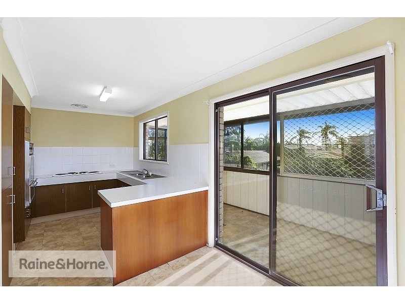 83 Helmsman Boulevard, St Huberts Island NSW 2257